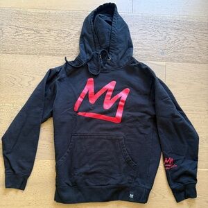 Mammoth Streetwear Hoodie – Black/Red (S)